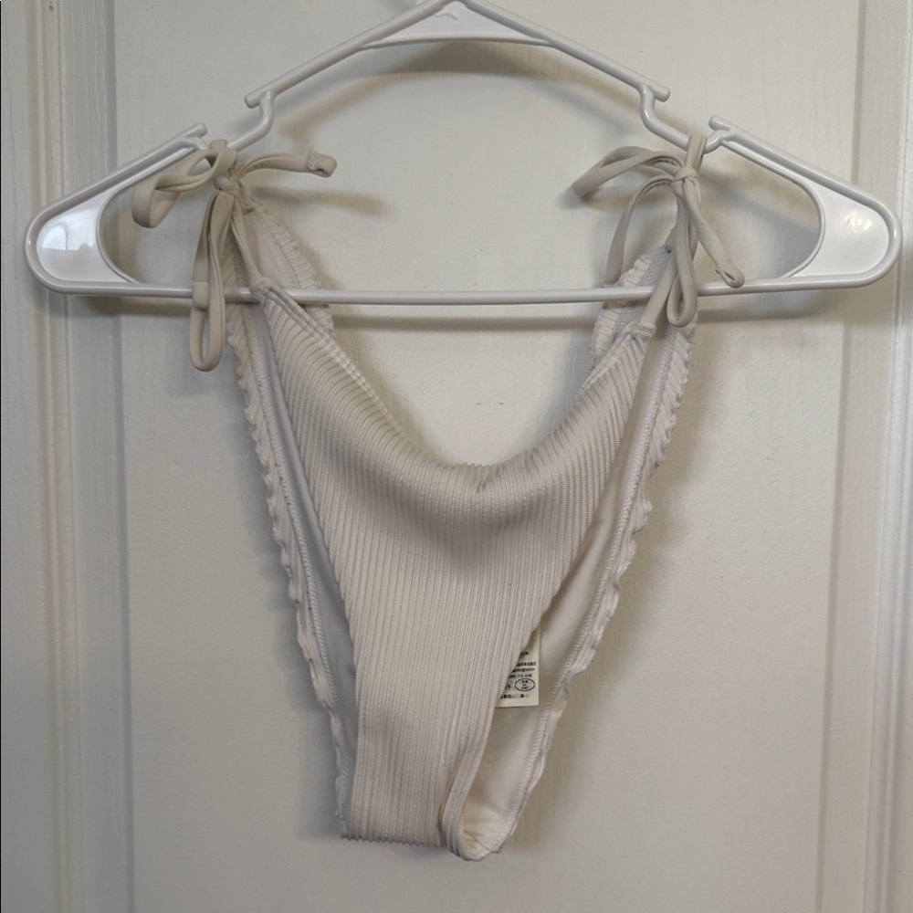 Hollister White Ribbed Bikini Bottom